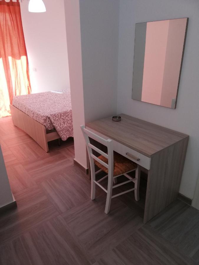 B&B Villa Arena Zingarello Bagian luar foto