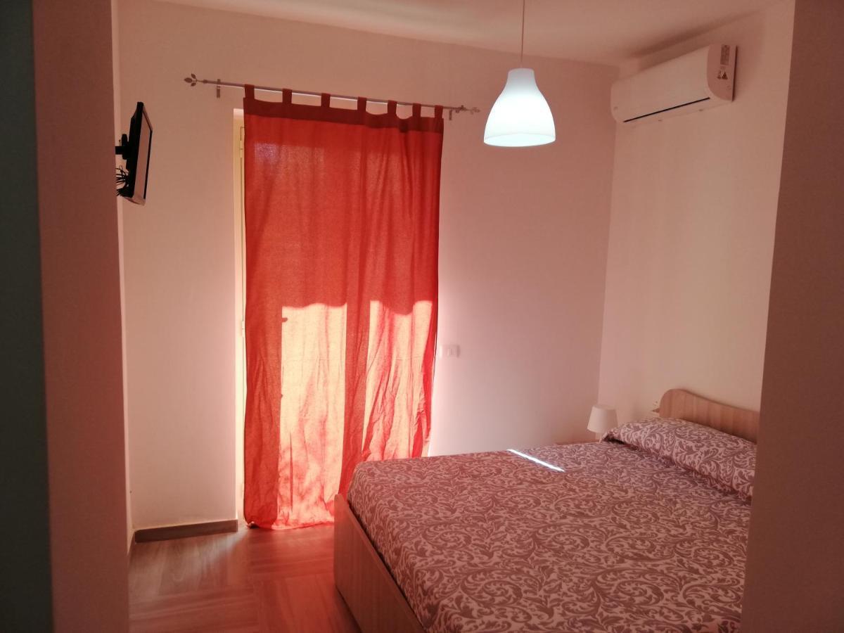 B&B Villa Arena Zingarello Bagian luar foto