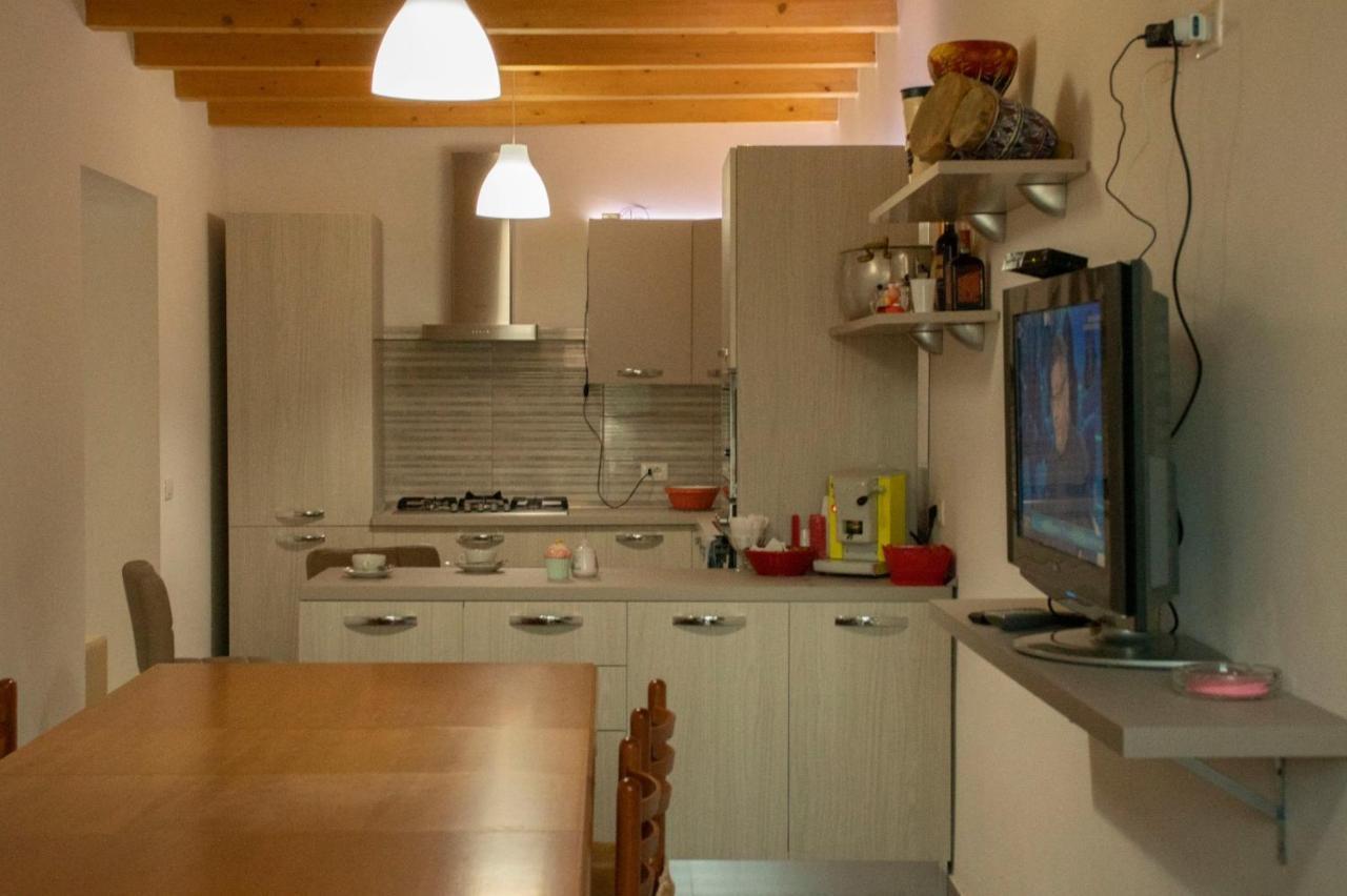 B&B Villa Arena Zingarello Bagian luar foto