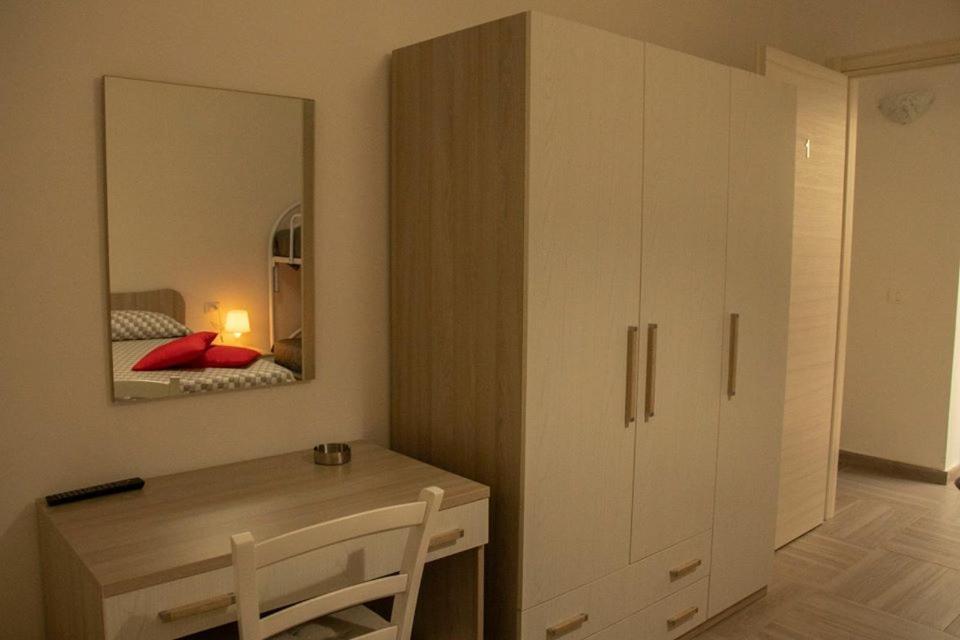 B&B Villa Arena Zingarello Bagian luar foto
