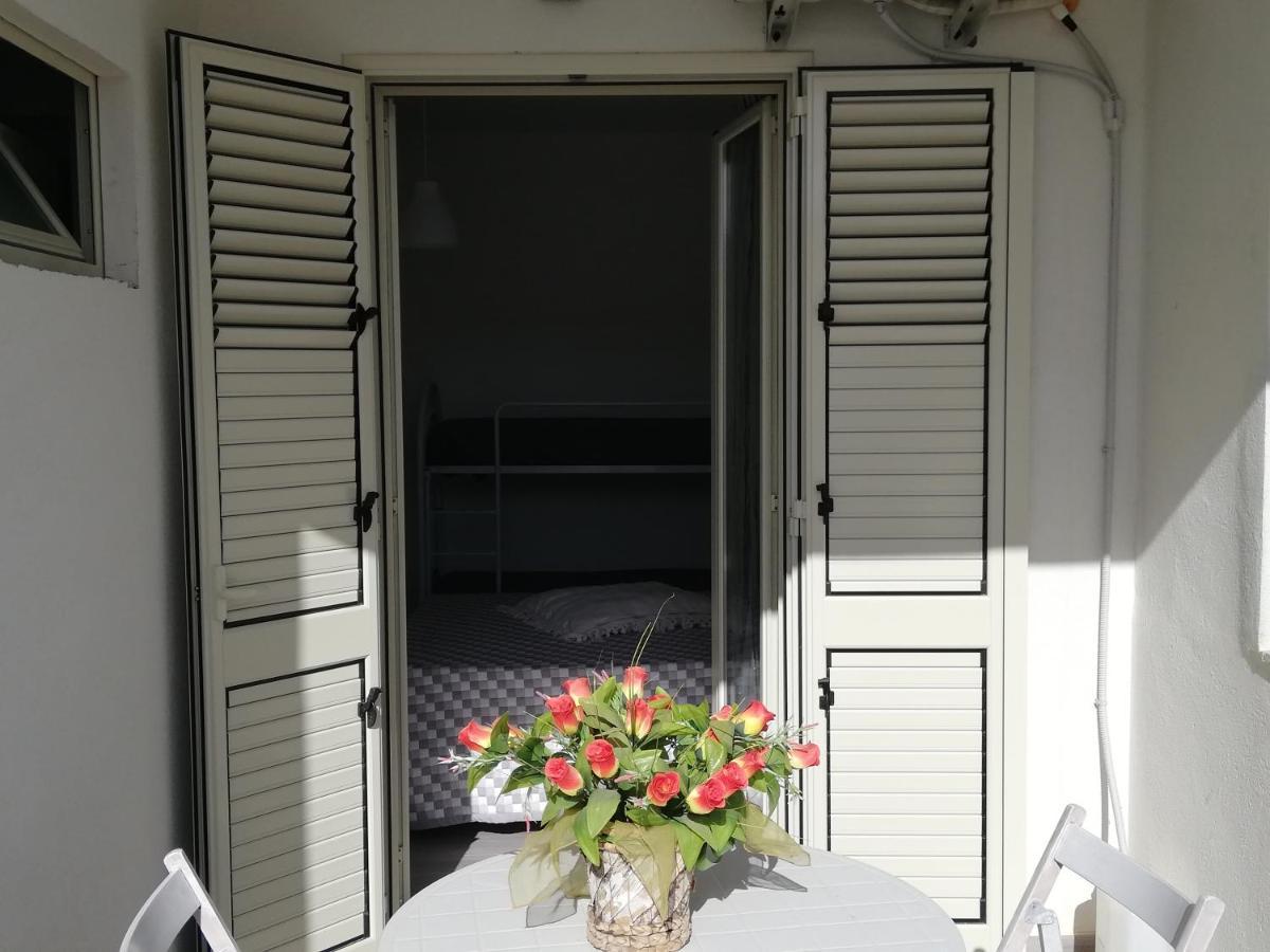 B&B Villa Arena Zingarello Bagian luar foto